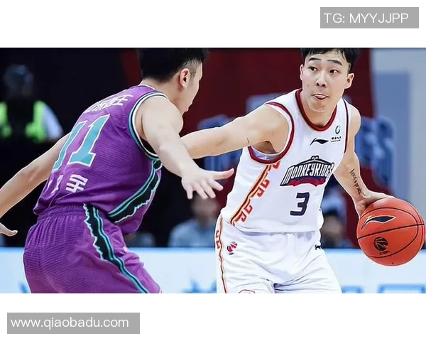 易建联领军广东宏远大胜山西汾酒，取得五连胜，提前锁定季后赛席位